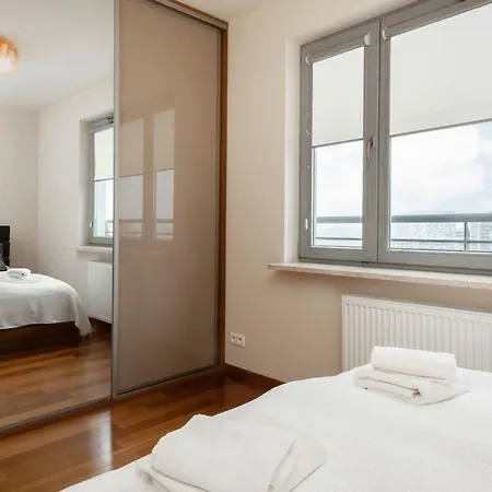 Promenada Family By Renters Varsovia