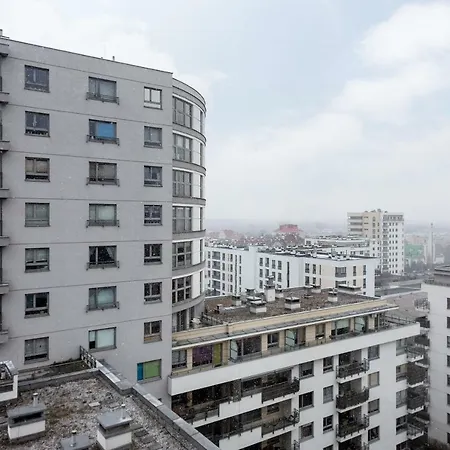 Promenada Family By Renters Apartment Warsaw