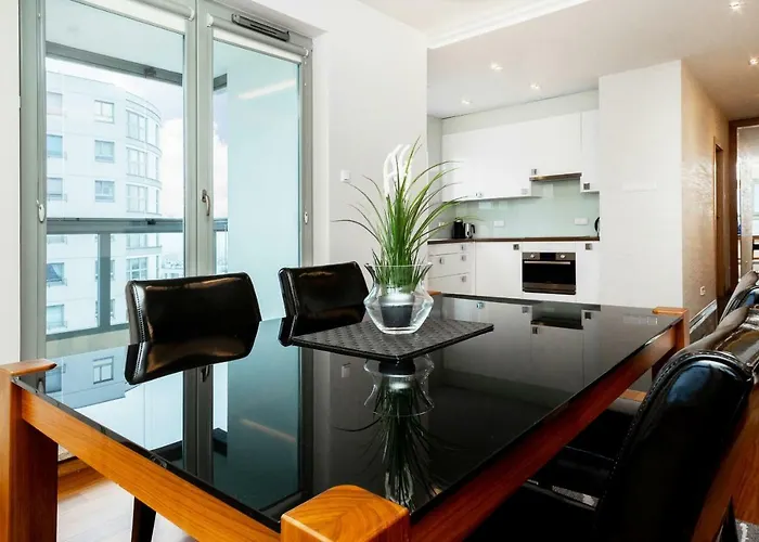 Promenada Family By Renters Varşova