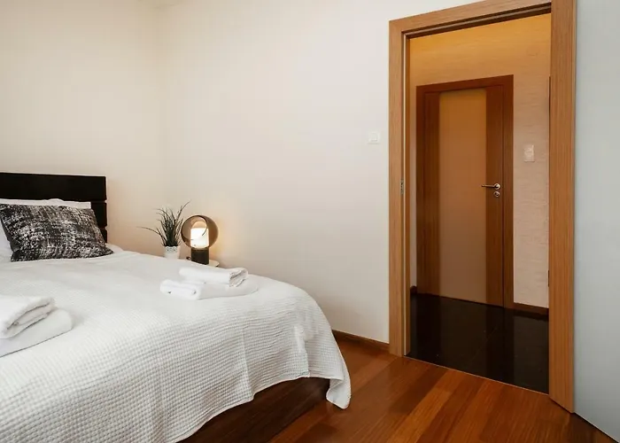 Promenada Family By Renters *