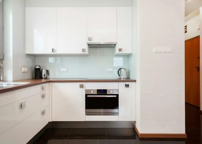 Promenada Family By Renters Varşova