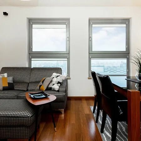 Promenada Family By Renters Apartmán *